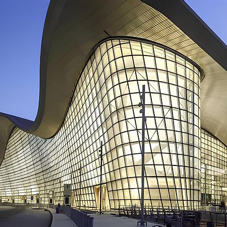 Auhotel -Zayed International Airport-Located In Transit Area -Onwards Boarding Pass Required Abu Dhabi Exterior photo