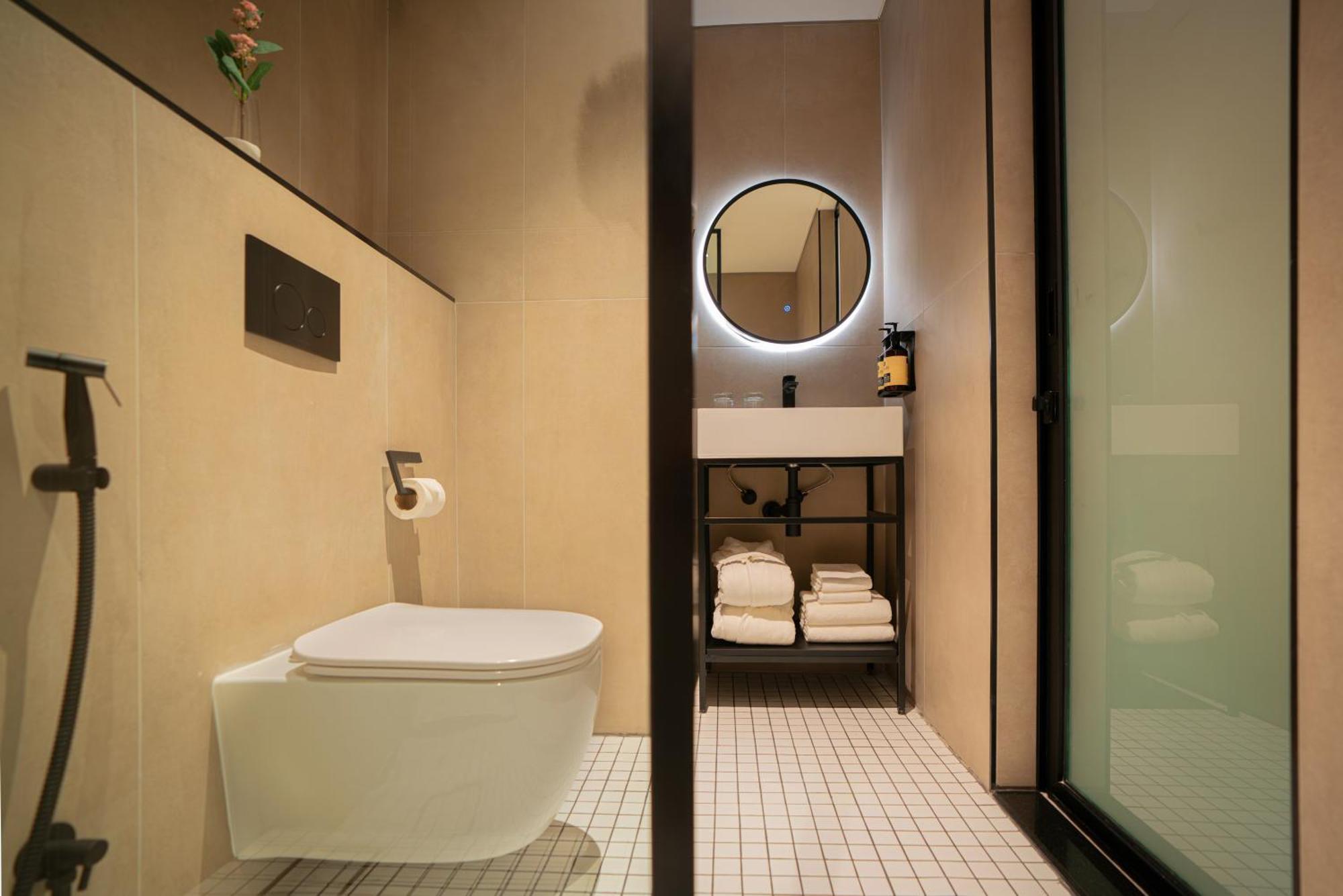 Auhotel -Zayed International Airport-Located In Transit Area -Onwards Boarding Pass Required Abu Dhabi Exterior photo